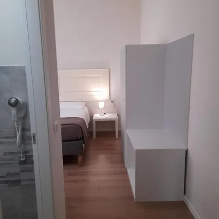 招待所 The Door In The And Parking Space 3*